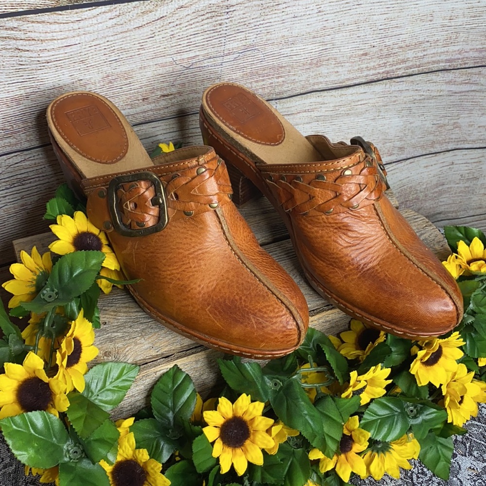 . Frye Candice Clogs Brown Leather 8.5